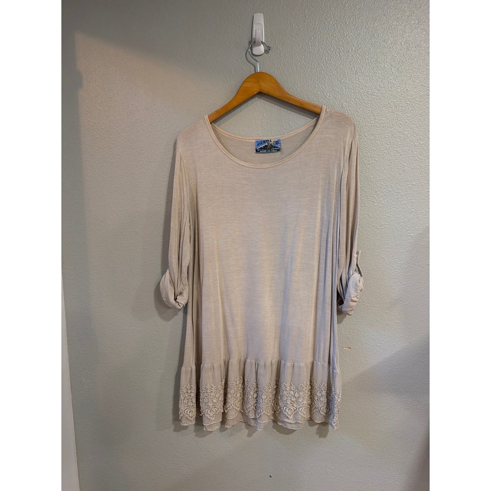 Tienda Ho Tunic Top‎ Women Free Size Beige Embroidered Lace Hem Lagenlook